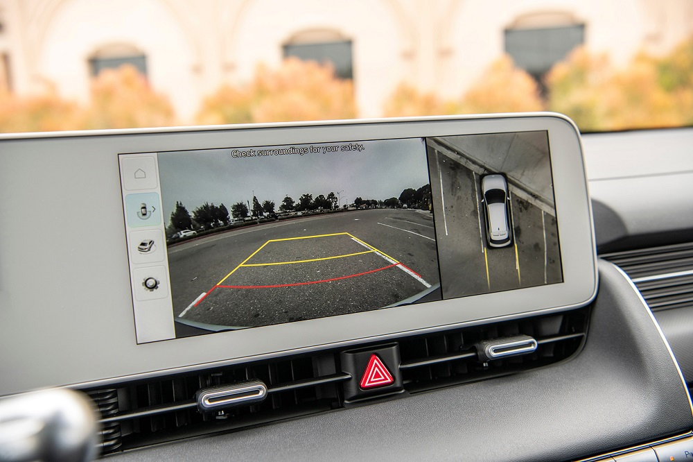 Hyundai Ioniq 5 có camera 360 độ và gói công nghệ an toàn chủ động Hyundai SmartSense
