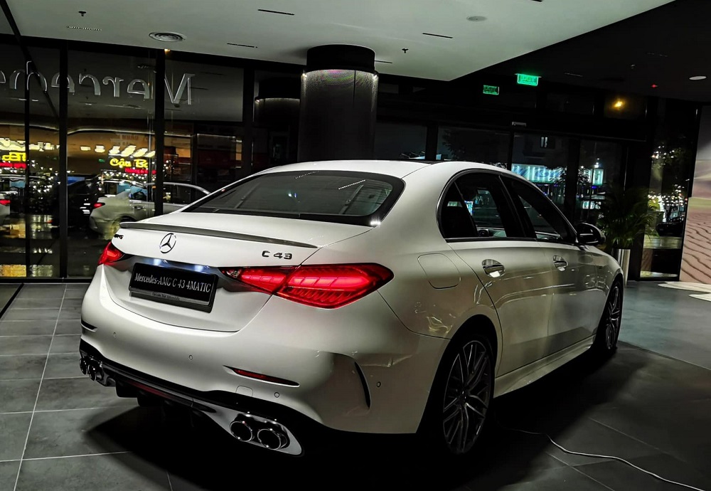 Mercedes-AMG C 43 4Matic 2023 sở hữu động cơ mạnh mẽ Mercedes-AMG C 43 4Matic 2023 sở hữu động cơ mạnh mẽ