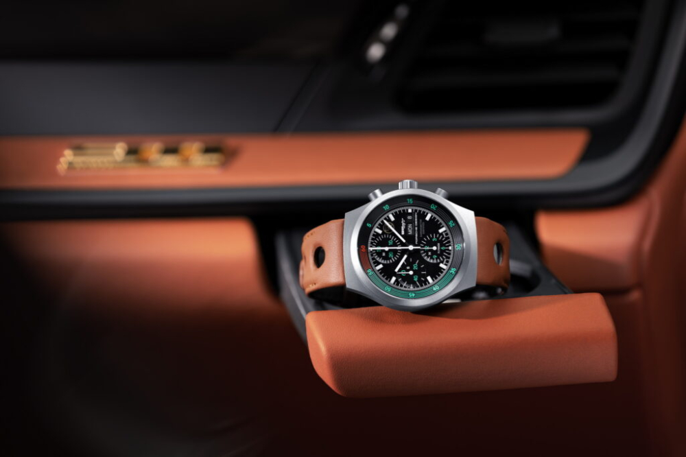 Đồng hồ dành riêng cho chủ xe của Porsche 911 S/T 2024 Đồng hồ dành riêng cho chủ xe của Porsche 911 S/T 2024