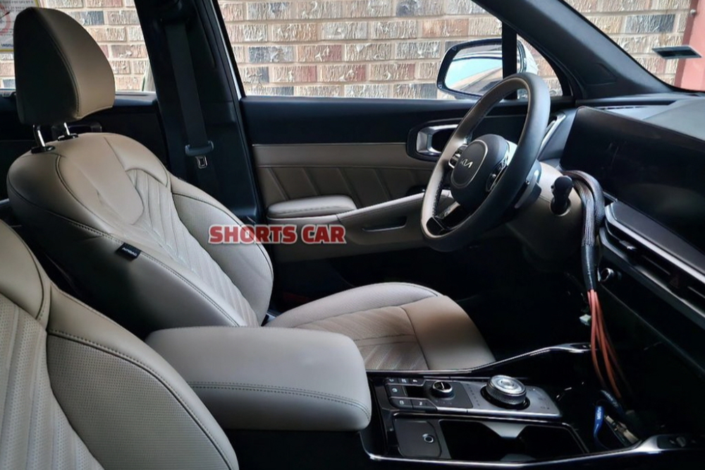 Hàng ghế trước của Kia Sorento 2024