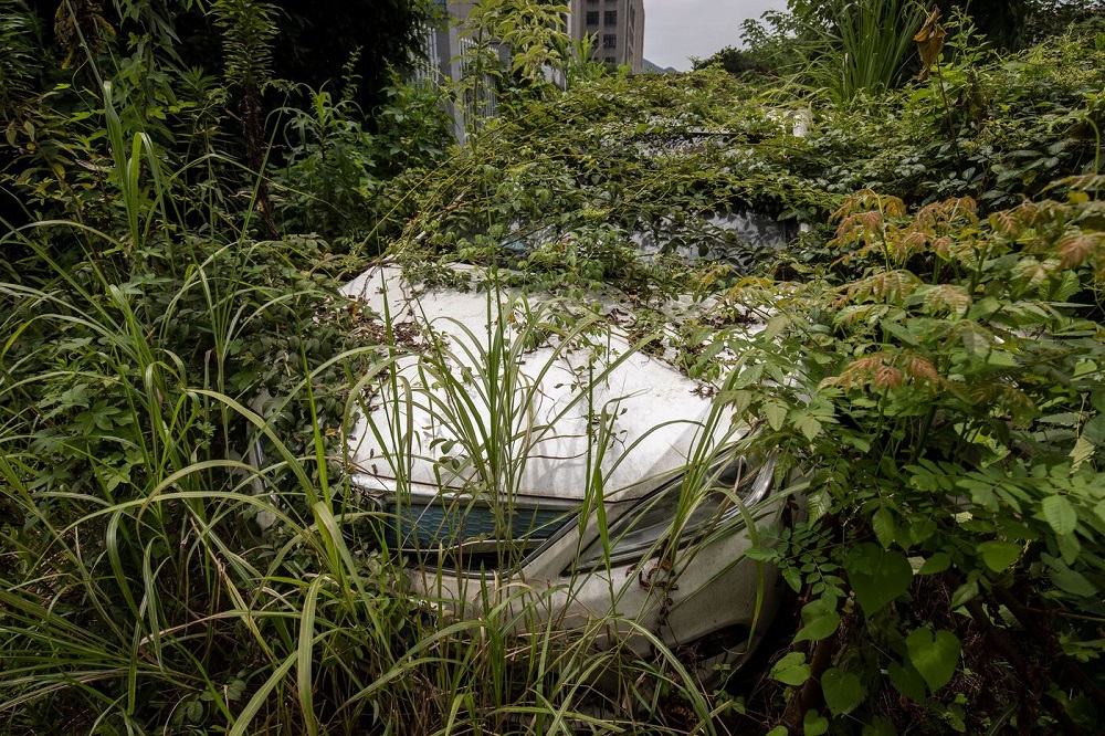 Những nghĩa địa &ocirc; t&ocirc; điện bị bỏ kh&ocirc;ng l&agrave; hệ quả của việc hợp nhất nhanh ch&oacute;ng của ng&agrave;nh dịch vụ gọi xe tại Trung Quốc