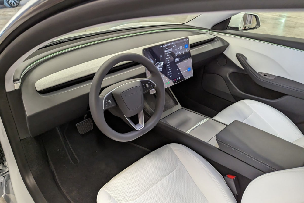 Nội thất của Tesla Model 3 2024 Nội thất của Tesla Model 3 2024