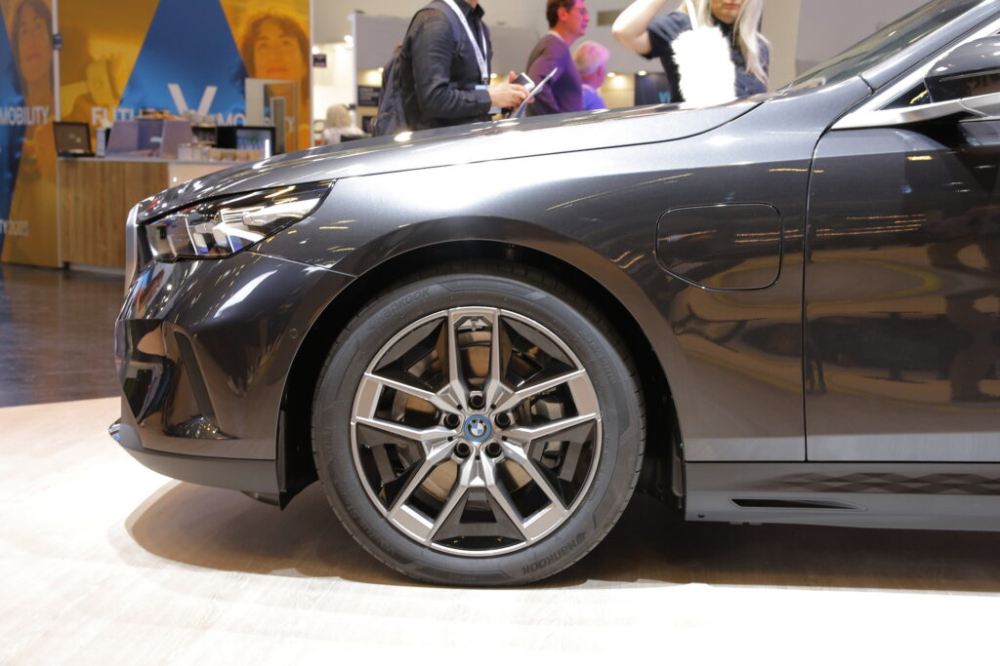 Vành la-zăng của BMW 530e 2024 Vành la-zăng của BMW 530e 2024