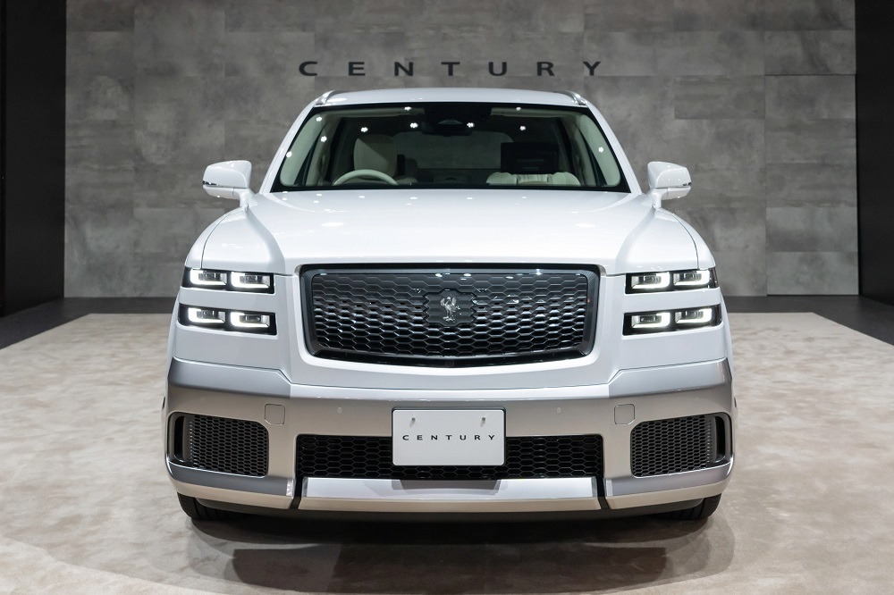 Cận cảnh đầu xe của Toyota Century 2024