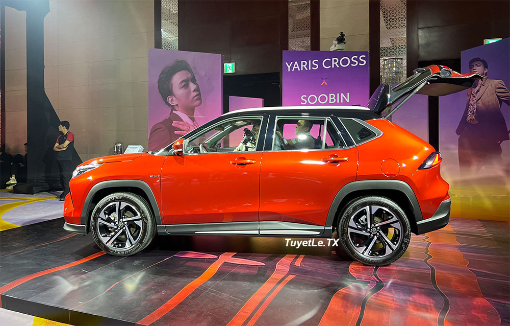 Với bán kính vòng quay 5,2 m, Toyota Yaris Cross sẽ vận hành linh hoạt trong nội thành