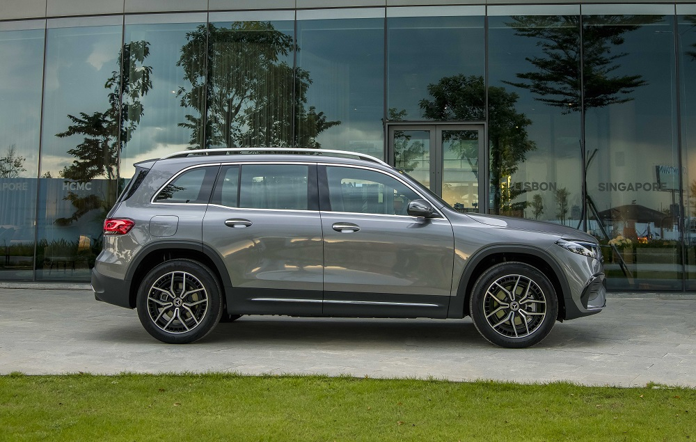 Mercedes-Benz EQB 250 nhỏ hơn đàn anh GLC Mercedes-Benz EQB 250 nhỏ hơn đàn anh GLC