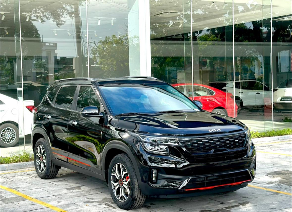 Ngắm hình ảnh bằng xương, bằng thịt của Kia Seltos X-Line tại đại lý