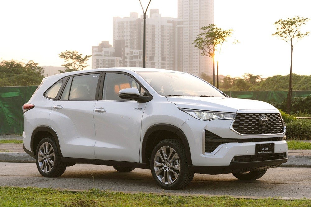 Toyota Innova Zenix ở thị trường Philippines Toyota Innova Zenix ở thị trường Philippines