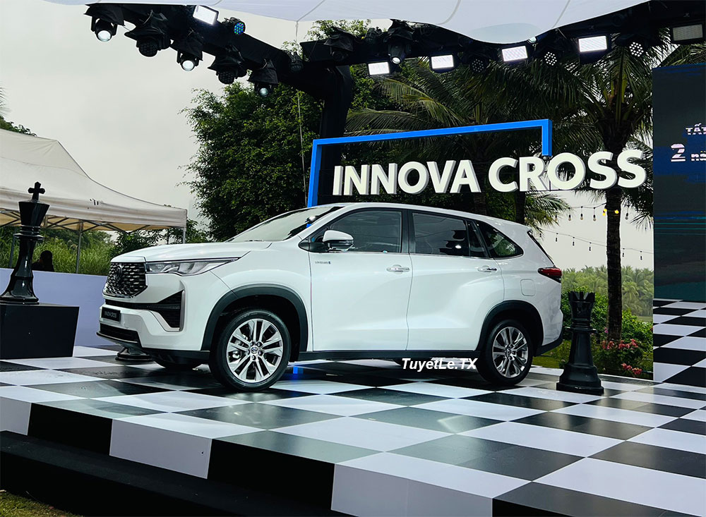 Toyota Innova Cross 2024 dùng khung gầm xe con Toyota Innova Cross 2024 dùng khung gầm xe con