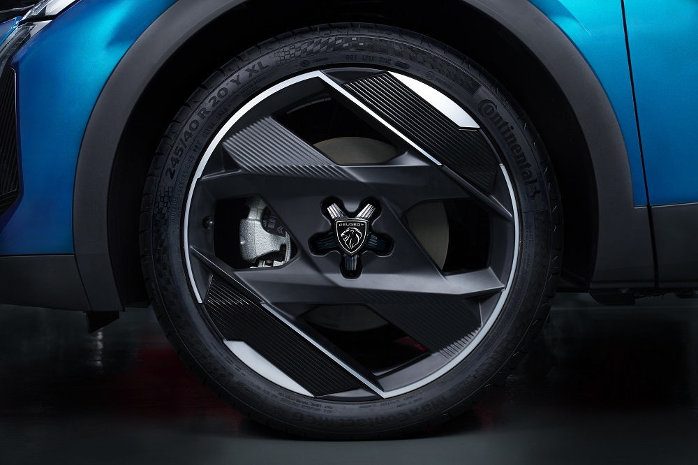 Mâm 20 inch của Peugeot 408 bản GT