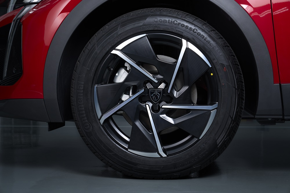Mâm 18 inch của Peugeot 408 bản Premium