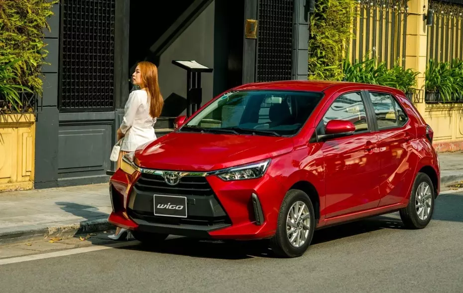 Toyota Wigo là mẫu xe đáp ứng được những tiêu chí quan trọng của chị em phụ nữ khi chọn mua ô tô. Toyota Wigo là mẫu xe đáp ứng được những tiêu chí quan trọng của chị em phụ nữ khi chọn mua ô tô.