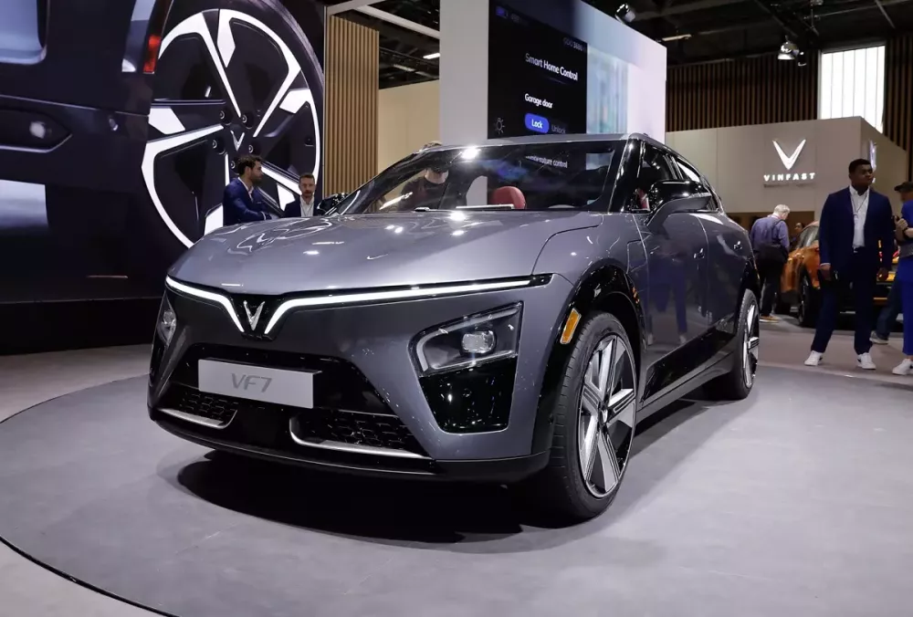 VinFast VF7 được chốt lịch ra mắt Việt Nam ngay trong th&aacute;ng n&agrave;y