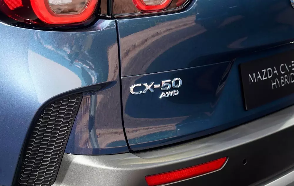 Mazda CX-50 Hybrid có cả hệ dẫn động 4 bánh toàn thời gian AWD Mazda CX-50 Hybrid có cả hệ dẫn động 4 bánh toàn thời gian AWD
