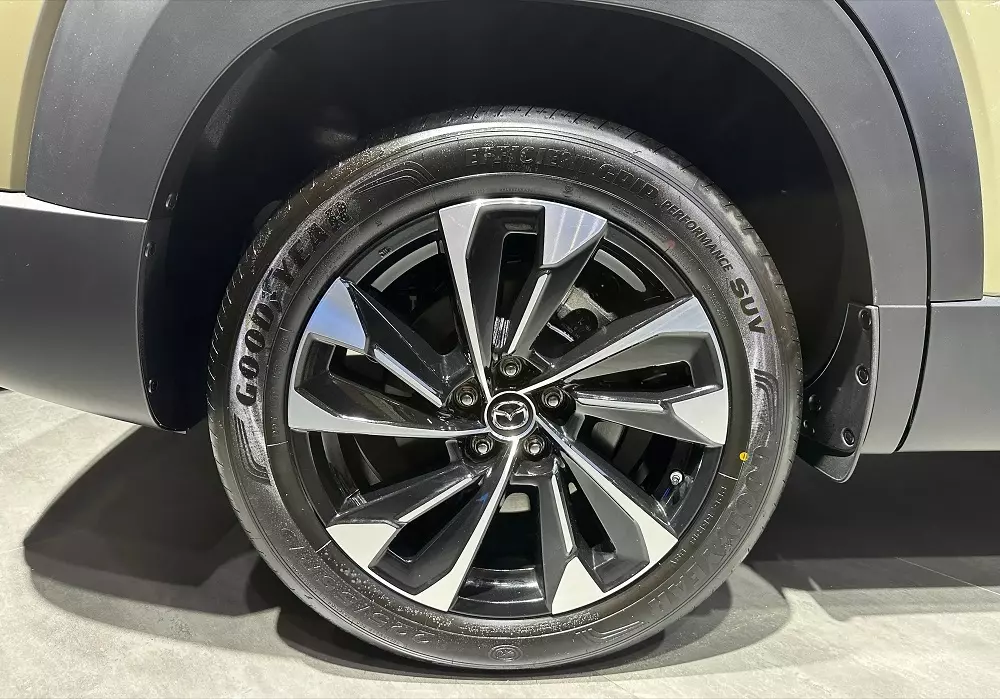 Vành la-zăng của Mazda CX-50 Hybrid Vành la-zăng của Mazda CX-50 Hybrid