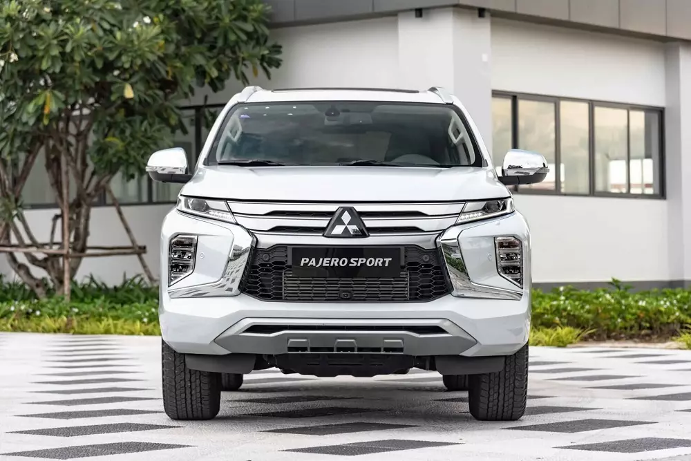 Mitsubishi Pajero Sport Mitsubishi Pajero Sport