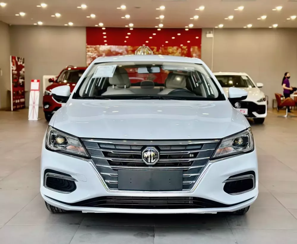 New MG5 dùng đèn pha Halogen New MG5 dùng đèn pha Halogen