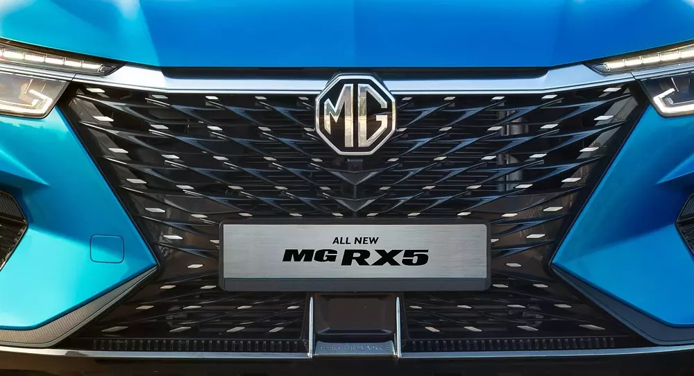 Cận cảnh lưới tản nhiệt của MG RX5 2024