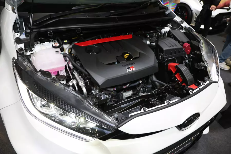 Trái tim của Toyota GR Yaris 2024 là một trong những động cơ 3 xi-lanh mạnh nhất được dùng cho xe thương mại Trái tim của Toyota GR Yaris 2024 là một trong những động cơ 3 xi-lanh mạnh nhất được dùng cho xe thương mại