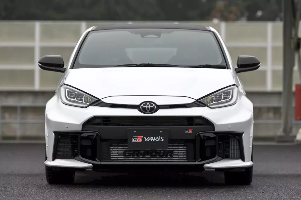 Cận cảnh khu vực đầu xe của Toyota GR Yaris 2024 Cận cảnh khu vực đầu xe của Toyota GR Yaris 2024