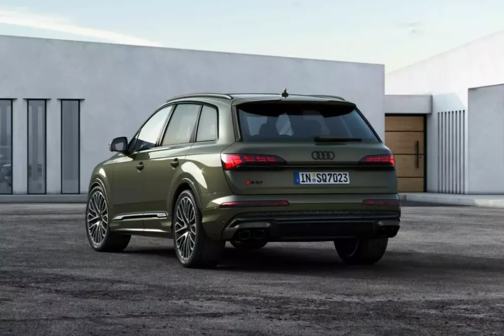 Audi SQ7 2024 dùng động cơ V8 mạnh mẽ