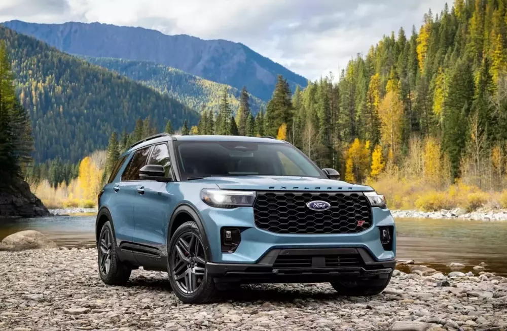 Ford Explorer 2024 bản ST