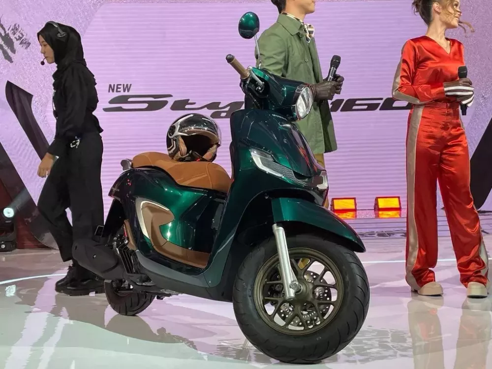 Honda Stylo 160 m&agrave;u xanh lục