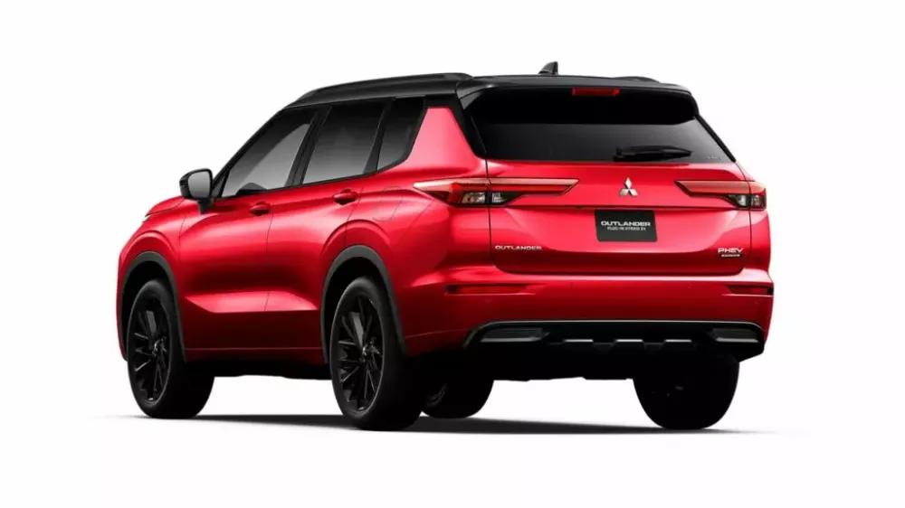 Mitsubishi Outlander GSR dùng động cơ plug-in hybrid tiết kiệm xăng