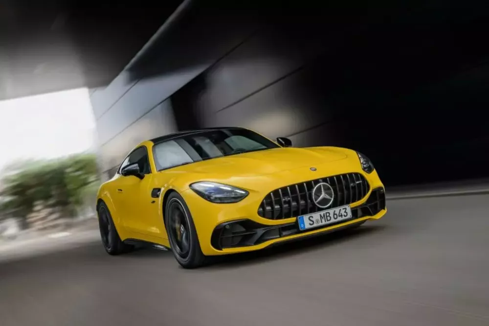 Mercedes-AMG GT 43 2024 sở hữu thông số vận hành khá ấn tượng