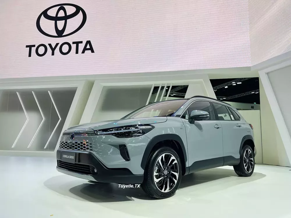 Mục sở thị thiết kế của Toyota Corolla Cross 2024 sắp bán ở Việt Nam tại triển lãm BIMS