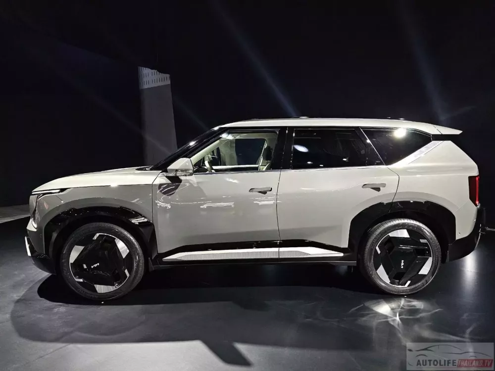 Kia EV5 là SUV điện hạng C