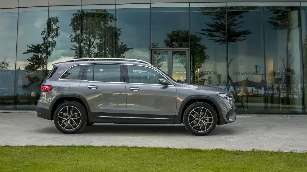 Mercedes-Benz EQB 2024 có kích thước ngang ngửa SUV cỡ trung