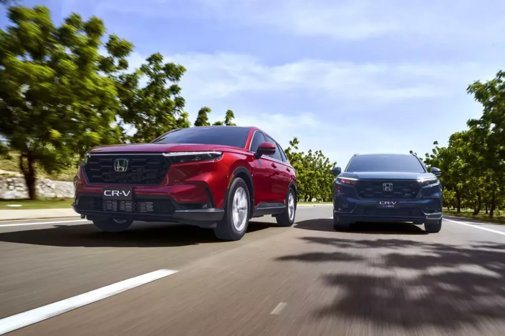 Sau khi Hyundai Tucson giảm giá niêm yết, Honda CR-V nhận ưu đãi 141 triệu đồng
