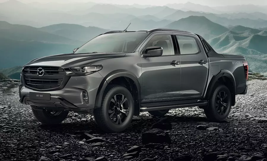 Mazda BT-50 2024 có thêm màu xám Rock Gray mới