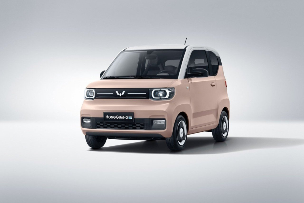 Wuling Hongguang Mini EV có đèn định vị ban ngày và đèn hậu LED