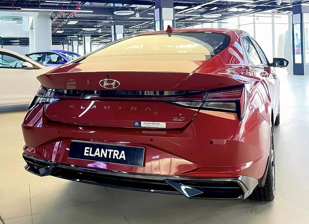 Hyundai Elantra có doanh số không quá cao trong phân khúc.