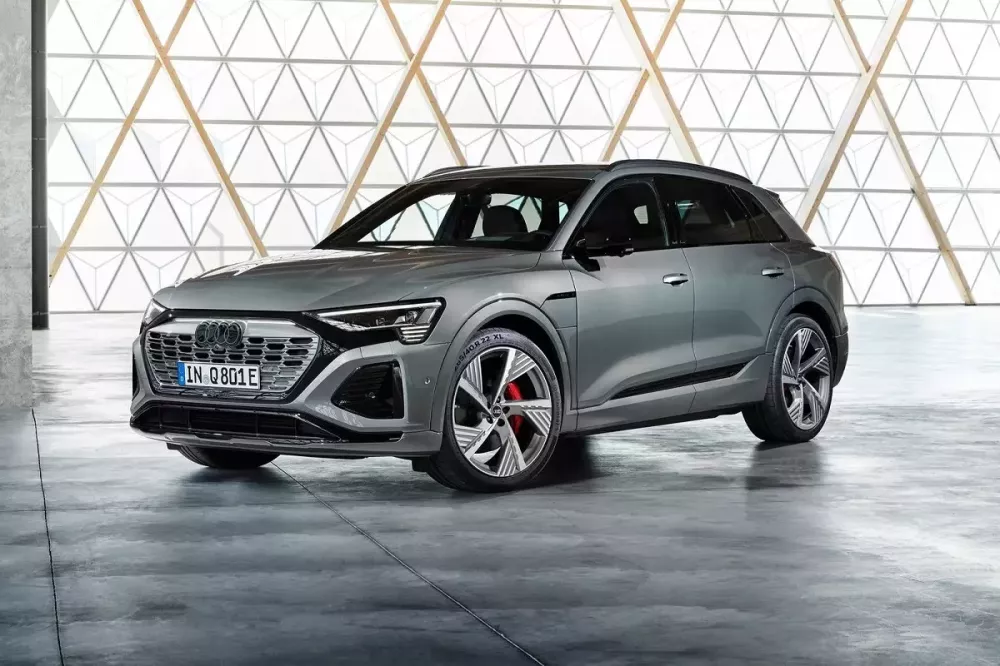 Audi Q8 e-Tron được cải tiến nhẹ về mặt thiết kế so với phiên bản cũ