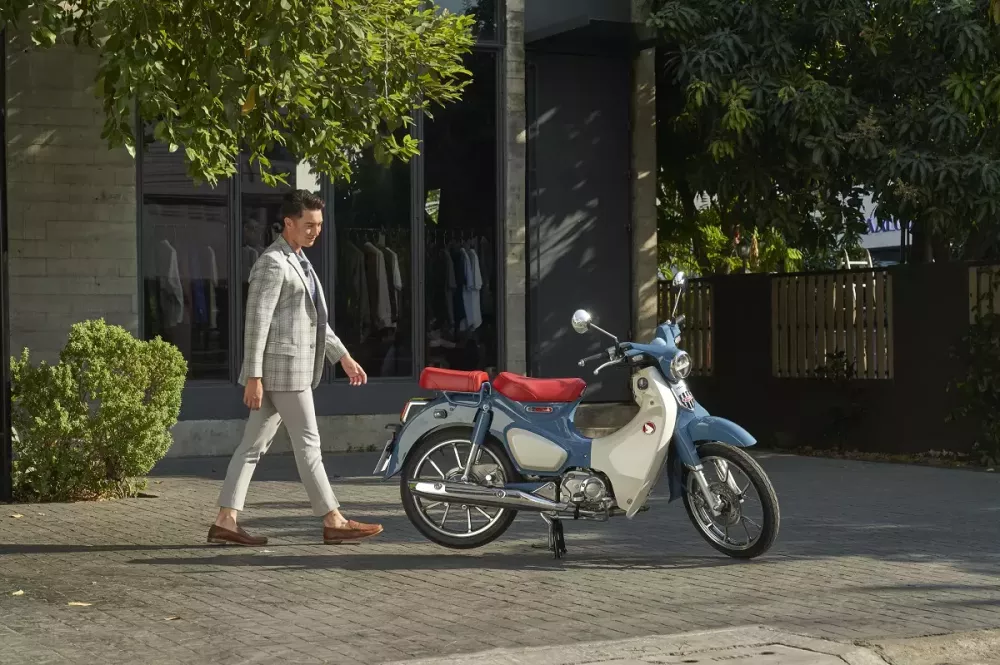 Giá Honda Super Cub C125 2025 khởi điểm từ 86,2 triệu đồng.