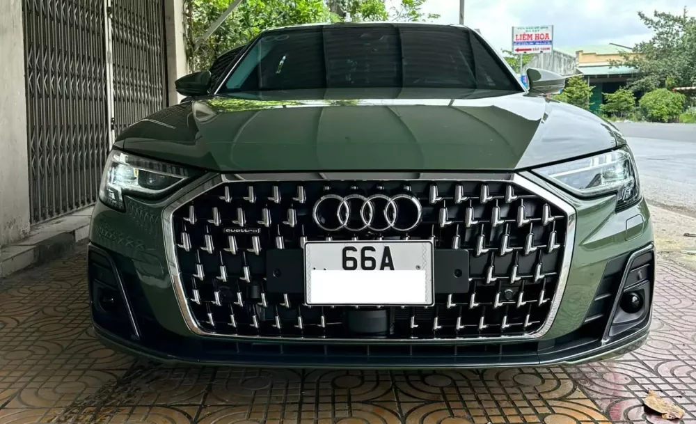 Đại gia Đồng Tháp mới sử dụng Audi A8L hơn 1 tháng đã bán lại, chịu lỗ hơn 1 tỷ đồng, Minh "Nhựa" cũng từng làm y vậy- Ảnh 1.