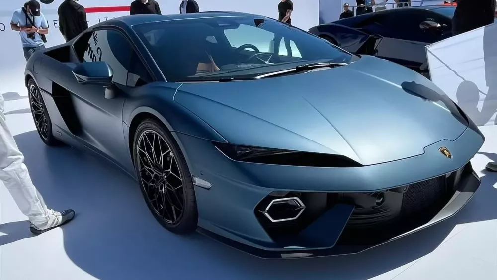 Cận cảnh Lamborghini Temerario - siêu xe thay thế Lamborghini Huracan - ngoài đời thực- Ảnh 3.