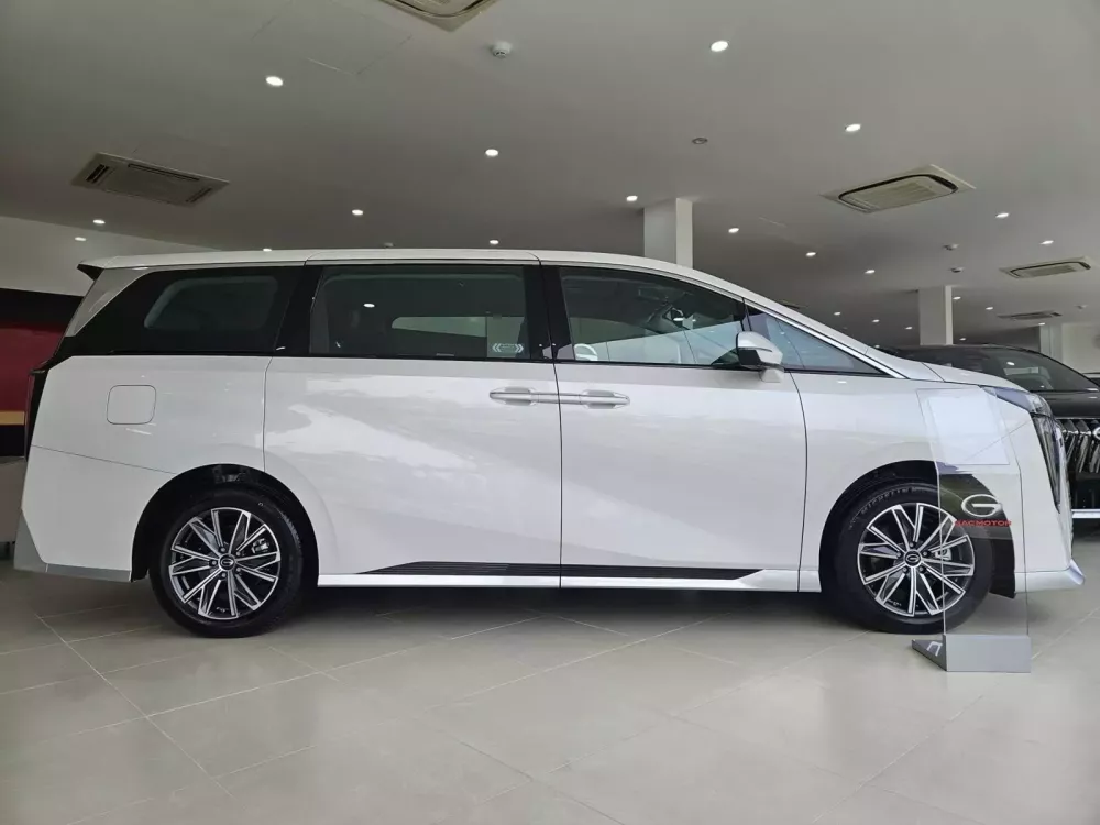 GAC M8 là MPV cỡ lớn, cạnh tranh với Kia Carnival