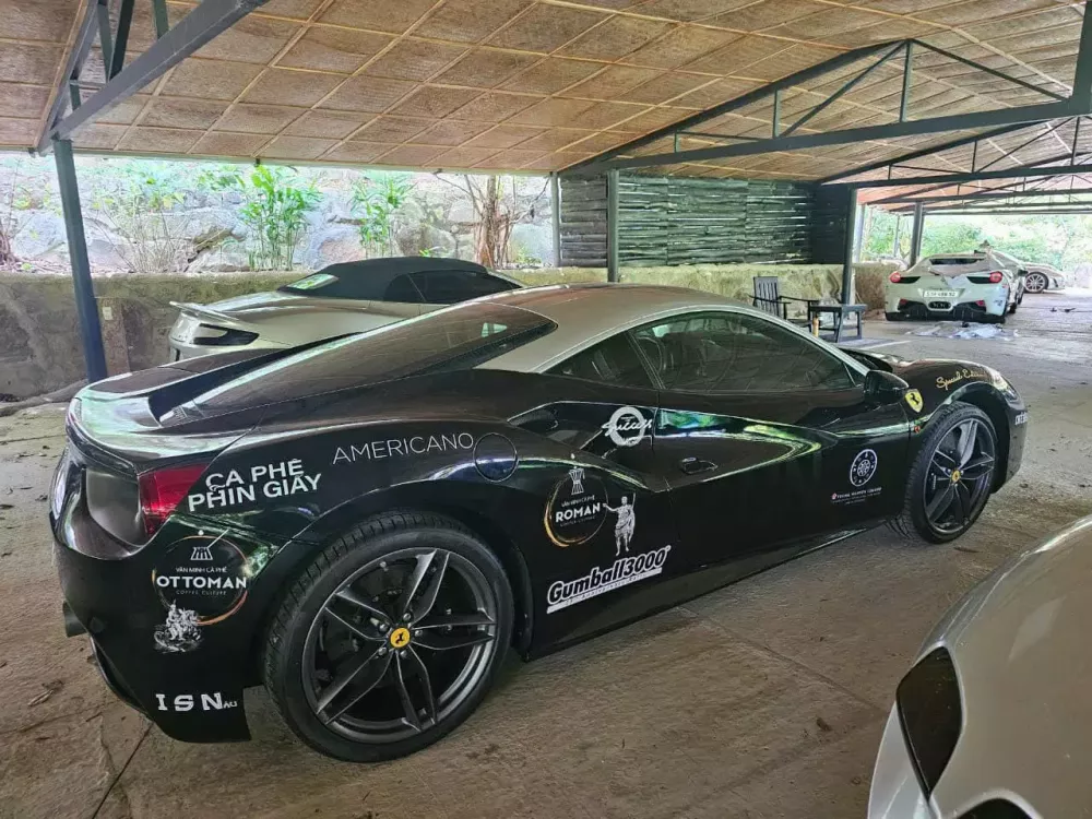 Những chiếc siêu xe 458 và 488 của nhà sưu tập xe Ferrari lớn nhất Việt Nam góp mặt tại Gumball 3000- Ảnh 9.