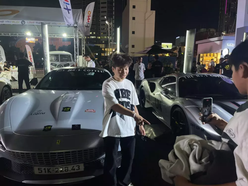 Gumball 3000: Hơn 1.600km để con có thể chạm vào đam mê Bugatti chỉ thấy qua màn hình- Ảnh 13.