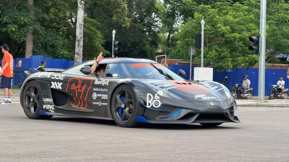 Gumball 3000 ngày thứ 2 ở Campuchia: Gần 200 siêu xe tụ tập di chuyển đi Siem Reap gần 320 km- Ảnh 13.