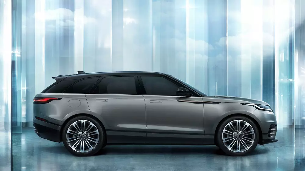 Range Rover Velar 2025 có 3 tùy chọn động cơ