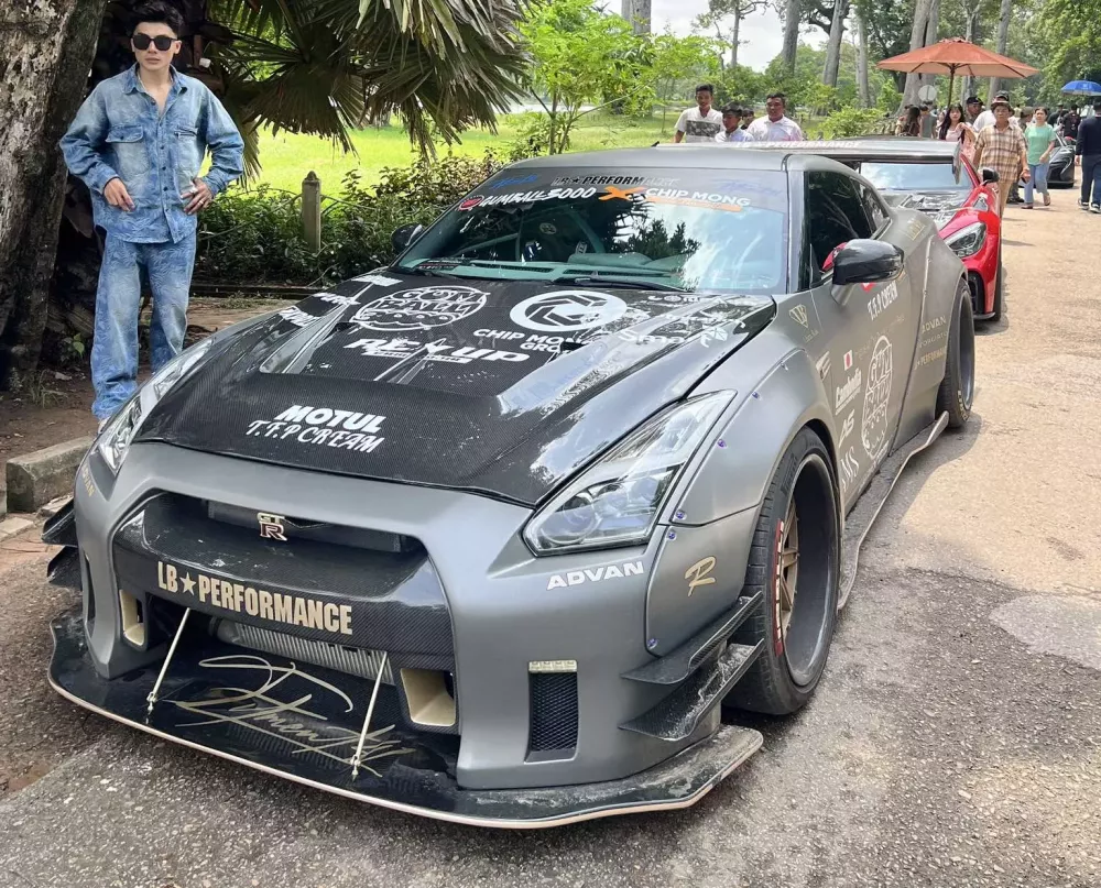 Những siêu xe nổi bật trong dàn xe gần 300 chiếc của các dân chơi Campuchia đón đoàn Gumball 3000- Ảnh 4.