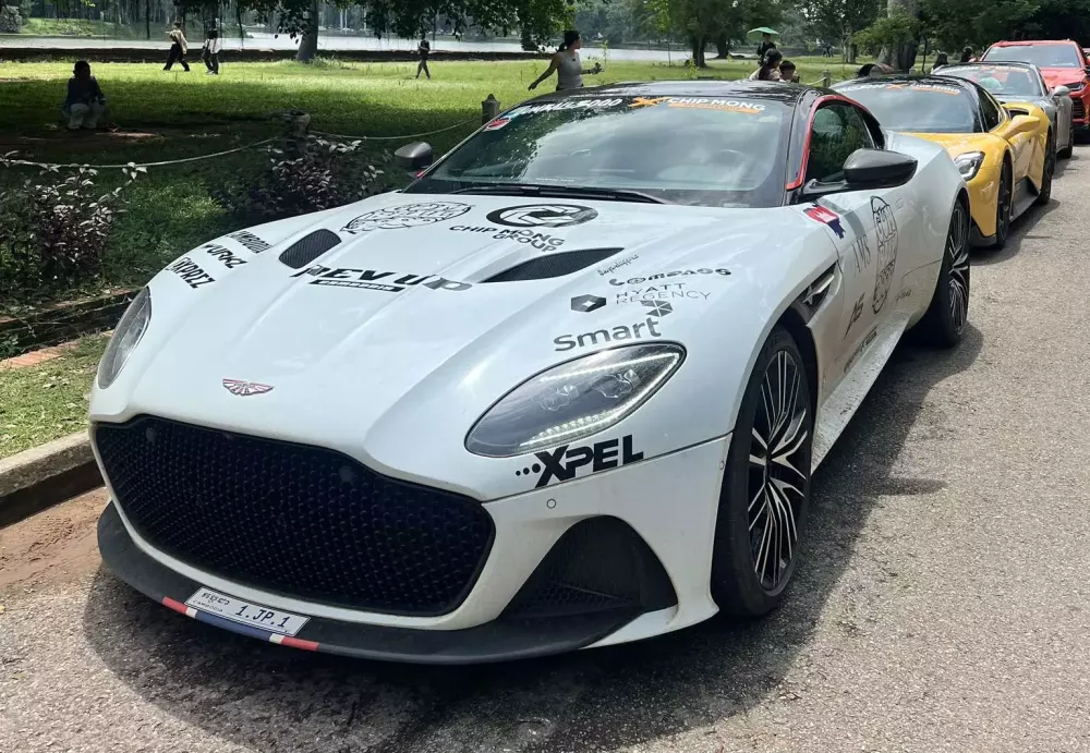 Những siêu xe nổi bật trong dàn xe gần 300 chiếc của các dân chơi Campuchia đón đoàn Gumball 3000- Ảnh 20.