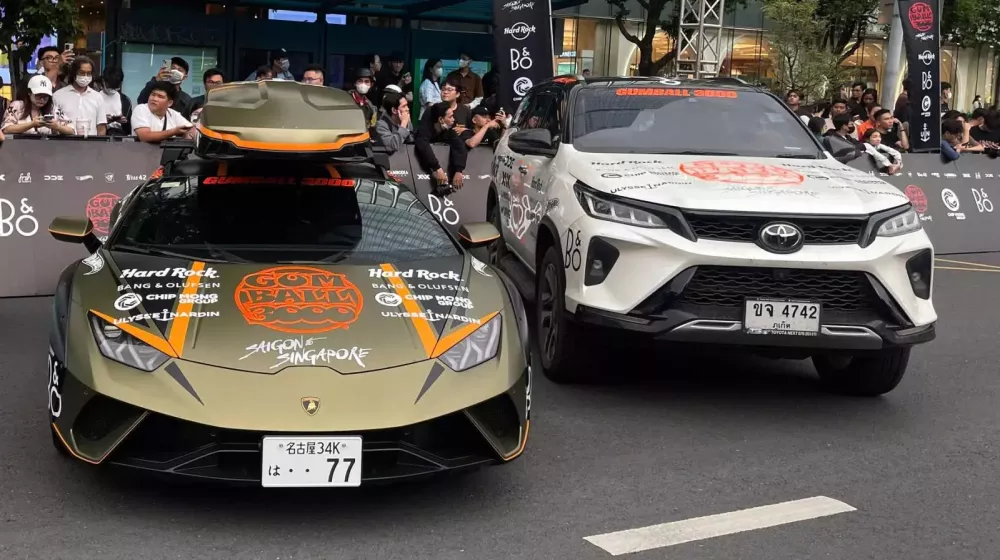 Cận cảnh Toyota Fortuner Legender tham dự vào Gumball 3000 2024: Phí đăng ký 2,5 tỷ đồng, gấp 4 lần giá xe- Ảnh 2.