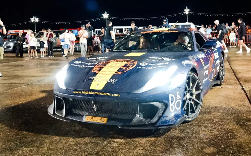 Những hình ảnh nóng hổi về dàn xe Gumball 3000 2024 ở Krabi: Siêu xe 1.500 mã lực lướt trên đường mưa- Ảnh 13.