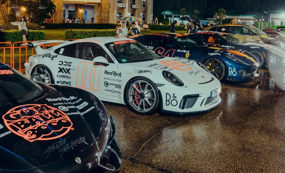 Những hình ảnh nóng hổi về dàn xe Gumball 3000 2024 ở Krabi: Siêu xe 1.500 mã lực lướt trên đường mưa- Ảnh 14.